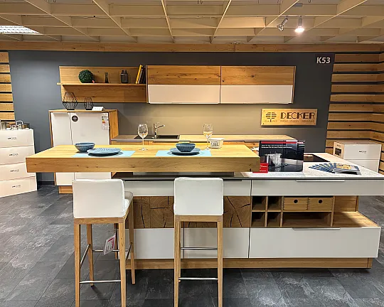 Massive Echtholzküche gemütlich Modern 2 Zeilen mit großer Insel - Callezzo Asteiche