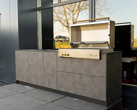 hochwertige Outdoorküche in der Farbe Concrete mit Grill und Spüle - Out4Kitchen  Concrete