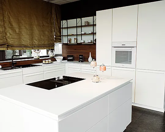 Die Archtitekturküche Classic FS im Farbton FIRN - Classic FS