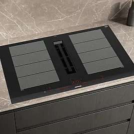iQ700 Kochfeld mit Dunstabzug (Induktion) 80 cm Mit Rahmen aufliegend EX875LX67E