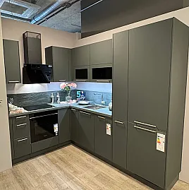 L-Küche Mineralgrün
