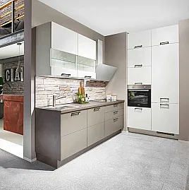 Nobilia moderne Küchenzeile Beton grau