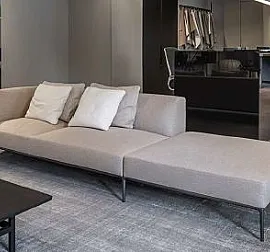 Sofa „HORIZONTAL SOFA“ (Design Time & Style)