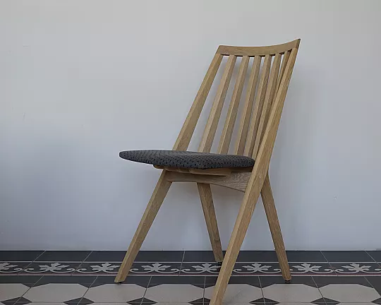 Designer Stuhl "Korona" von Insan - Korona