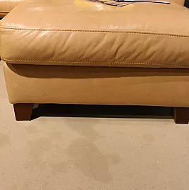 Schönes Leder Sofa inkl. Hocker