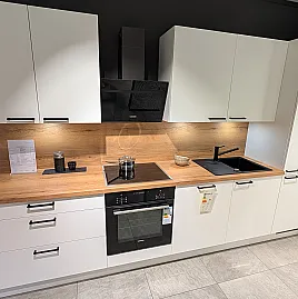 Moderne Zeile mit Siemens Geräten