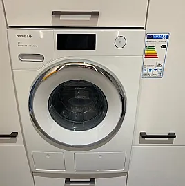 Stand-Waschmaschine-Frontlader lotosweiß / A