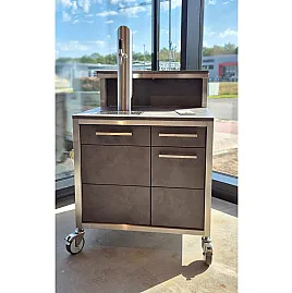 Burnout Kitchen Unterschrank-Zapfanlage mit Wasserkühler