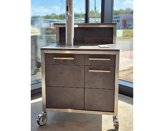 Burnout Kitchen Unterschrank-Zapfanlage mit Wasserkühler - Burnout Kitchen Unterschrank-Zapfanlage Smoke mit Oak Arbeitsplatte