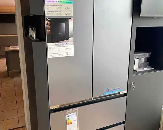 Midea MDRF705BIE70 French Door Kühlschrank 515 Liter | Total NoFrost | WLAN | Inverter Quattro Kompressor | Plasma Sterilisation | Perfect In Einbau-Design | Schwarz Glasfront - MDRF705BIE70