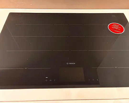 Kochfeld von Bosch mit TFT Display - PXY801KW1E