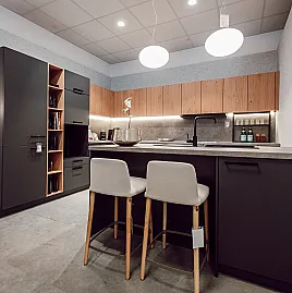 Front L192U Lavaschwarz UV-Lackfront matt AFP