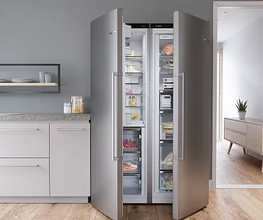 Side-by-Side Kühlschrank mit viel Platz zum Kühlen und Gefrieren