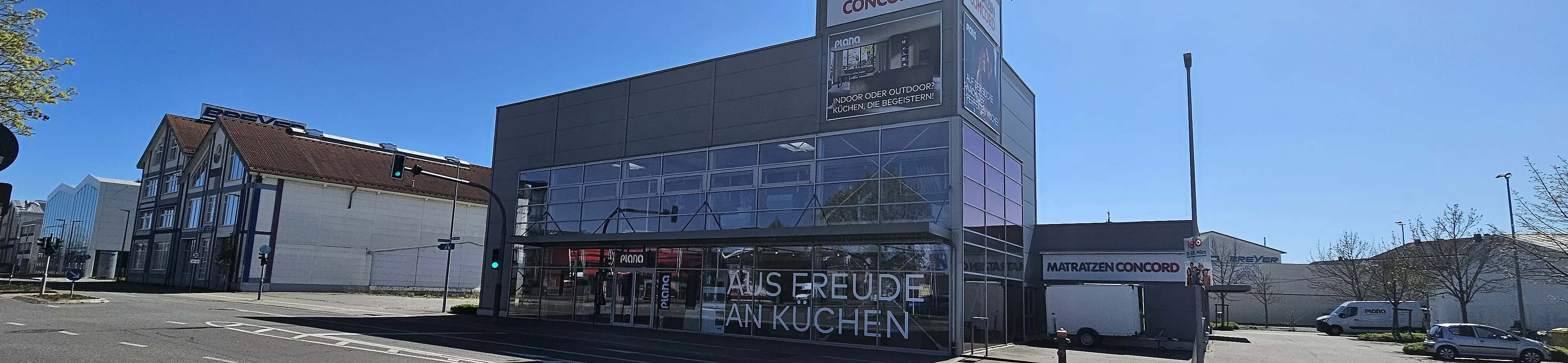 plana-kuechenstudio-singen-top-banner