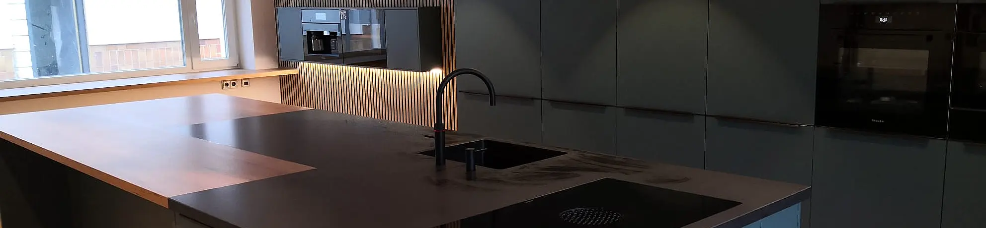 atelier-77-top-banner